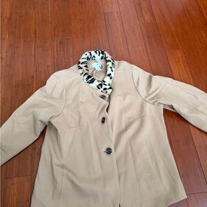 Chicos Leopard Collar Tan Women's Jacket